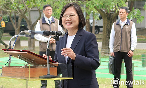 (影) 中共軍機繞台不算威脅？蔡英文：要求空軍確保國家領空安全