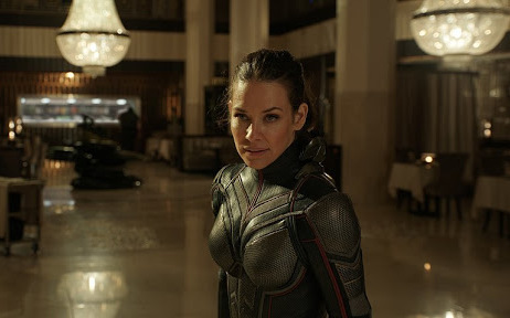 生命誠可貴自由價更高？「黃蜂女」為拒絕隔離言論道歉