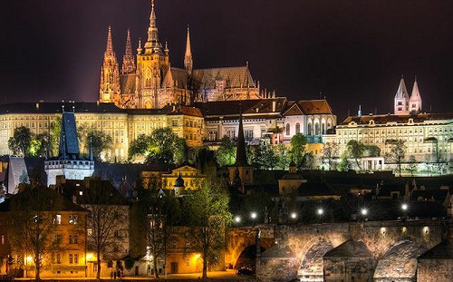 捷報! 台捷建立防疫合作關係  鎖定快篩試劑疫苗藥物研發