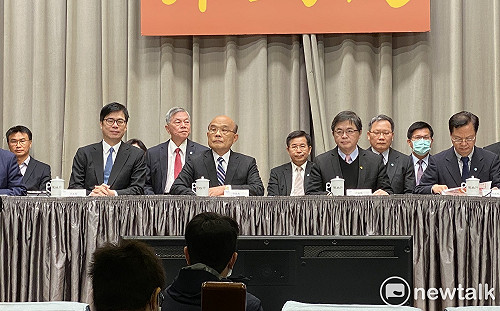 要求有「紓困版陳時中」 蘇貞昌：龔明鑫等首長每天報告