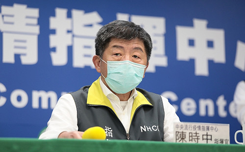 武漢肺炎》醫護、社工自主管理期間可否上班？陳時中：各機構可自行決定