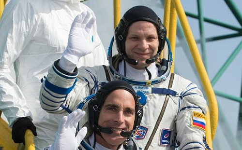 武漢肺炎》傷心！出發前不見親友相送　太空人坦言心情受影響