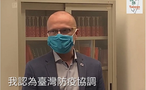 我致贈呼吸器及防護面罩  捷克省長表示感謝