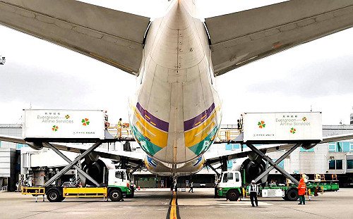 武漢肺炎》開放客機載貨！林佳龍：航空公司的活路
