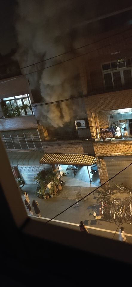 桃園透天厝凌晨惡火釀夫妻一死一傷「市長在哪裡」再掀PTT網戰