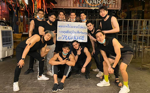 帥哥送餐到你家！餐廳逆風操作「男模牌」 意外爆紅