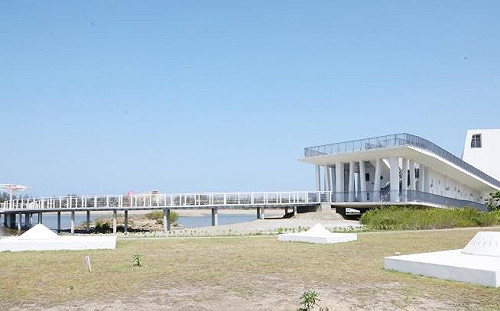 連假首日11縣市亮高溫燈號！  全台午後留意局部陣雨