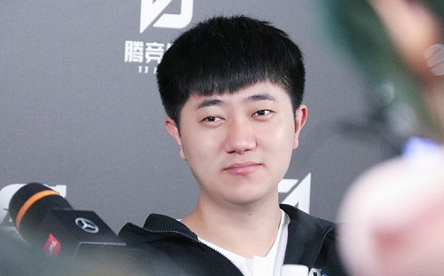 《英雄聯盟》意外轉折！BLG下路Jinjiao夏季賽轉任輔助位