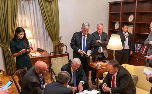 武漢肺炎》白宮一周2幕僚染疫 今再傳副總統新聞祕書確診