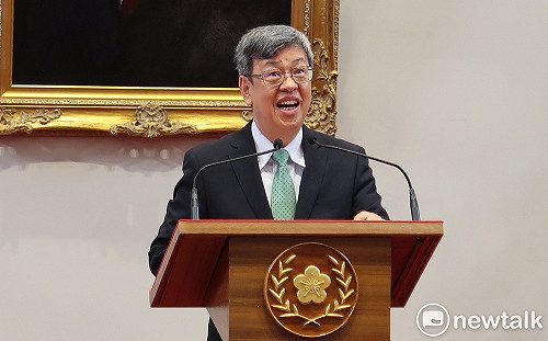 陳建仁自曝與妻接受高端疫苗人體實驗 讚「慈悲與智慧的產物」