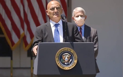 (影)拚疫苗年底問世 川普找前藥廠高層帶領研發