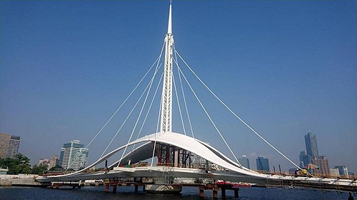 (影)罷韓／被韓國瑜冰處理的「大港橋」