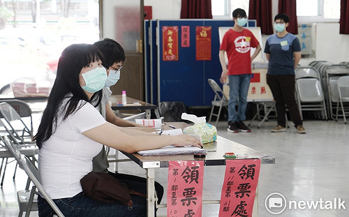 高雄市長補選》拍照、撕毀選票 左營2名男子遭法辦