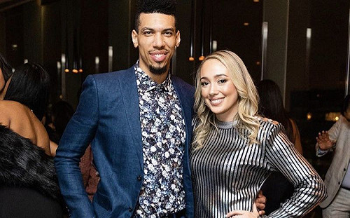 NBA／愛情長跑多年　湖人格林向超正女友求婚成功(影)