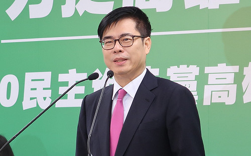 陳其邁接受徵召：跌倒、爬起來  爬不起來、也要爬到目的