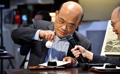 蘇揆訪故宮鼓勵三倍券用於藝文活動 更發現「驚艷」美食