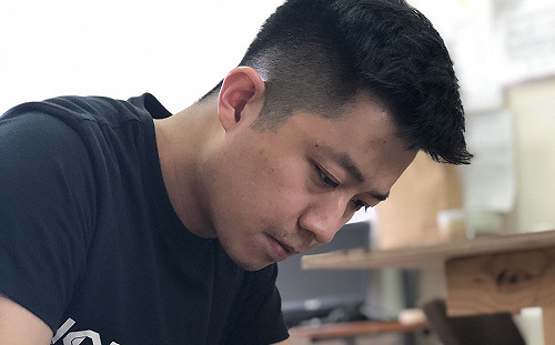 鶯歌陶博館藝起Fun暑假！拉坯型男謝秉諺教孩子當Maker