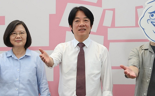 蔡英文：黃健庭提名我拍案的  陳菊不是任何人擋箭牌