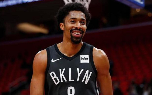 NBA／籃網主力後衛確診　並開始出現發燒症狀