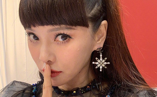 伊能靜曬幸福暗酸梅艷芳！遭掀「耍大牌黑歷史」網轟：管好你自己