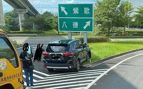 國道路標不清釀車禍！林佳龍請高公局改善：直覺點