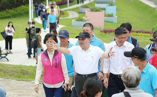 五股垃圾山翻轉休憩去處  侯友宜視察綠美化成果