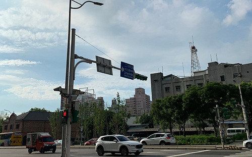 台北中午狂飆38.6度!全台17縣市高溫特報