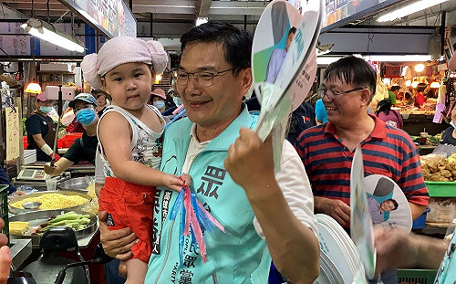 酸藍綠候選人毫無動保觀念  吳益政堅決反對設立賽馬場