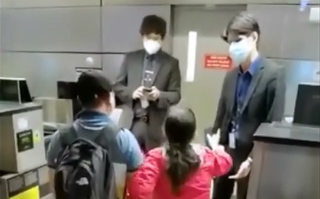 中國5個一卡海外僑民回家 網譏唱黨歌也回不了國