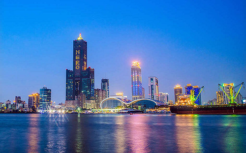 三倍券X高雄優惠！4種方式吃喝玩樂瘋狂玩港都