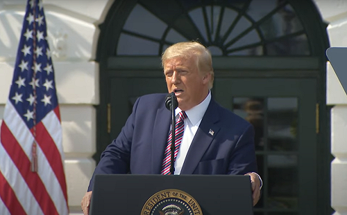 抱怨前朝限水政策蓮蓬頭沒水 川普哀怨：我的頭髮一定要完美