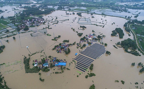 (影)大壩潰堤重創糧倉  中共電聯俄國進口農產救急