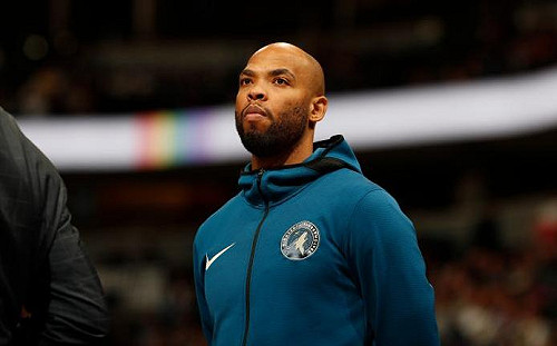 (影)NBA/1歲男童街頭遭槍殺 尼克老將支付喪葬費用