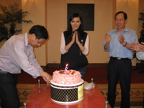 管仁健觀點》林德昌是為統戰才對李眉蓁的論文放水嗎？