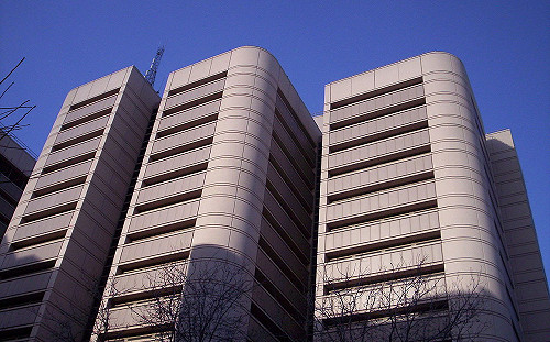 中國解放軍女學者唐娟視訊出庭 法官判押不得保釋