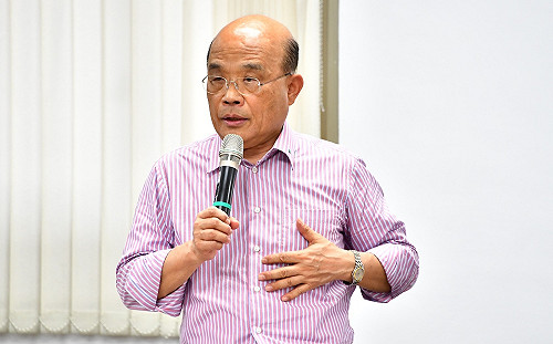 回酸馬英九！蘇揆：中國窮兵黷武 台灣內部還有人唱和