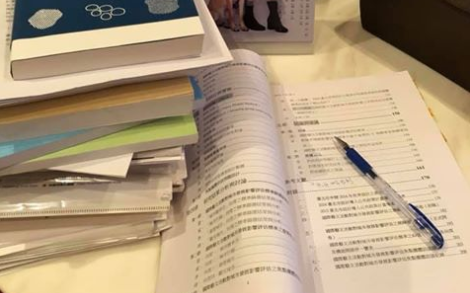 「許淑華論文被爆涉抄襲」苦主崩潰「真的不是我！」