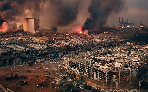 (影)黎巴嫩首都爆炸至少78死4千傷！蕈菇雲衝天 省長:廣島原爆重現