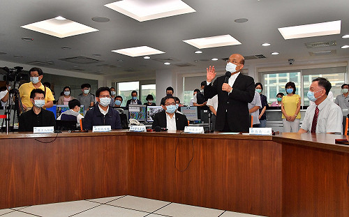 (影)政院編10億供氣象局更新設備  蘇揆籲全台做好防颱準備