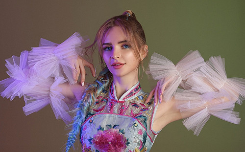 徐乃麟準俄羅斯辣媳遭偷拍！痛斥：快刪掉