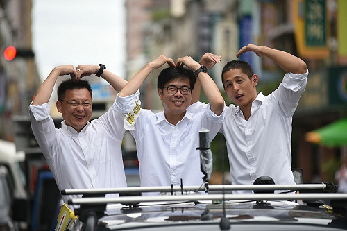 韓國瑜為李眉蓁選前之夜站台  趙天麟：對罷韓投票毫無反省能力