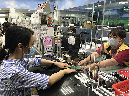 新北首創護照代辦今起全國實施  獨家續辦換照