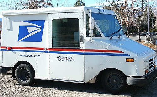 美郵政署選前移除多台郵件分揀機 恐影響選票分類工作