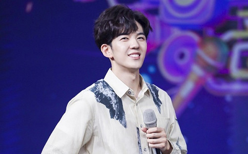 男星仝卓高考作弊列入「中國公務員教材」！ 網酸：被寫進教科書的男人