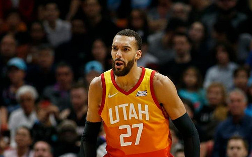 NBA／推特發文誤輸入歧視字眼　黃蜂播報員被無限期停職(影)