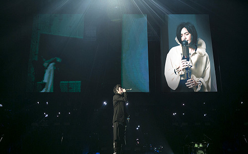 犀利趴萬人戴口罩同樂！五月天壓軸  孫燕姿雲端對唱《溫柔》