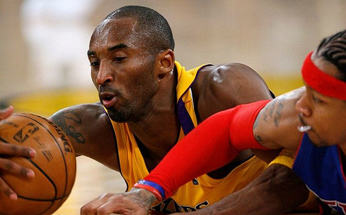 NBA／親筆寫下對Kobe的懷念　艾佛森：喬丹第一你第二