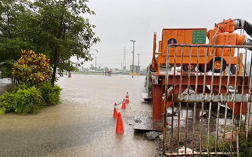 大雨狂炸南台灣！25地區半天累積雨量破200毫米 高雄岡山居冠