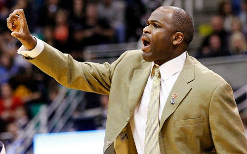 NBA／4年內3次首輪遭橫掃　溜馬主帥被球隊開除