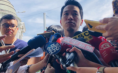 開放美牛豬進口 》首戰即終戰！何志偉：台豬、美豬終將一戰